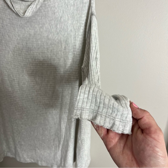 We the Free People Size Large Lover Rib Knit Cowl Neck Split Back Sweater GSB - Picture 2 of 7